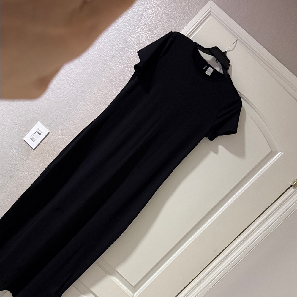 Divided Black Maxi Dress